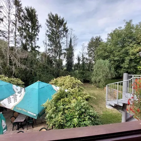 De La Foret - Logis 2*