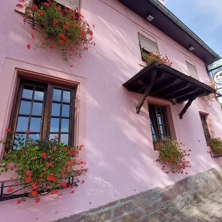 ホテル De La Foret - Logis 2*