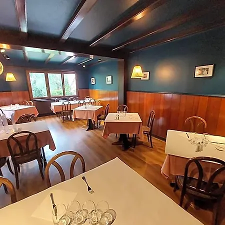 Logis Hotel Auberge De La Foret