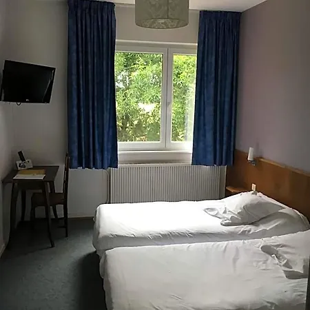 Logis Hotel Auberge De La Foret