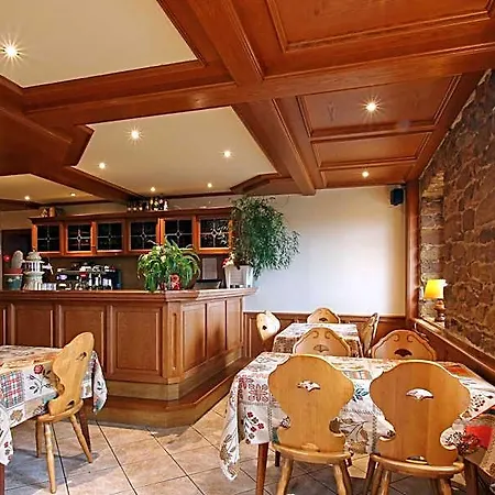 Logis Hotel Auberge De La Foret 호텔 벤덴하임
