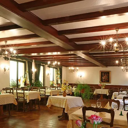 Logis Hôtel Auberge De La Foret